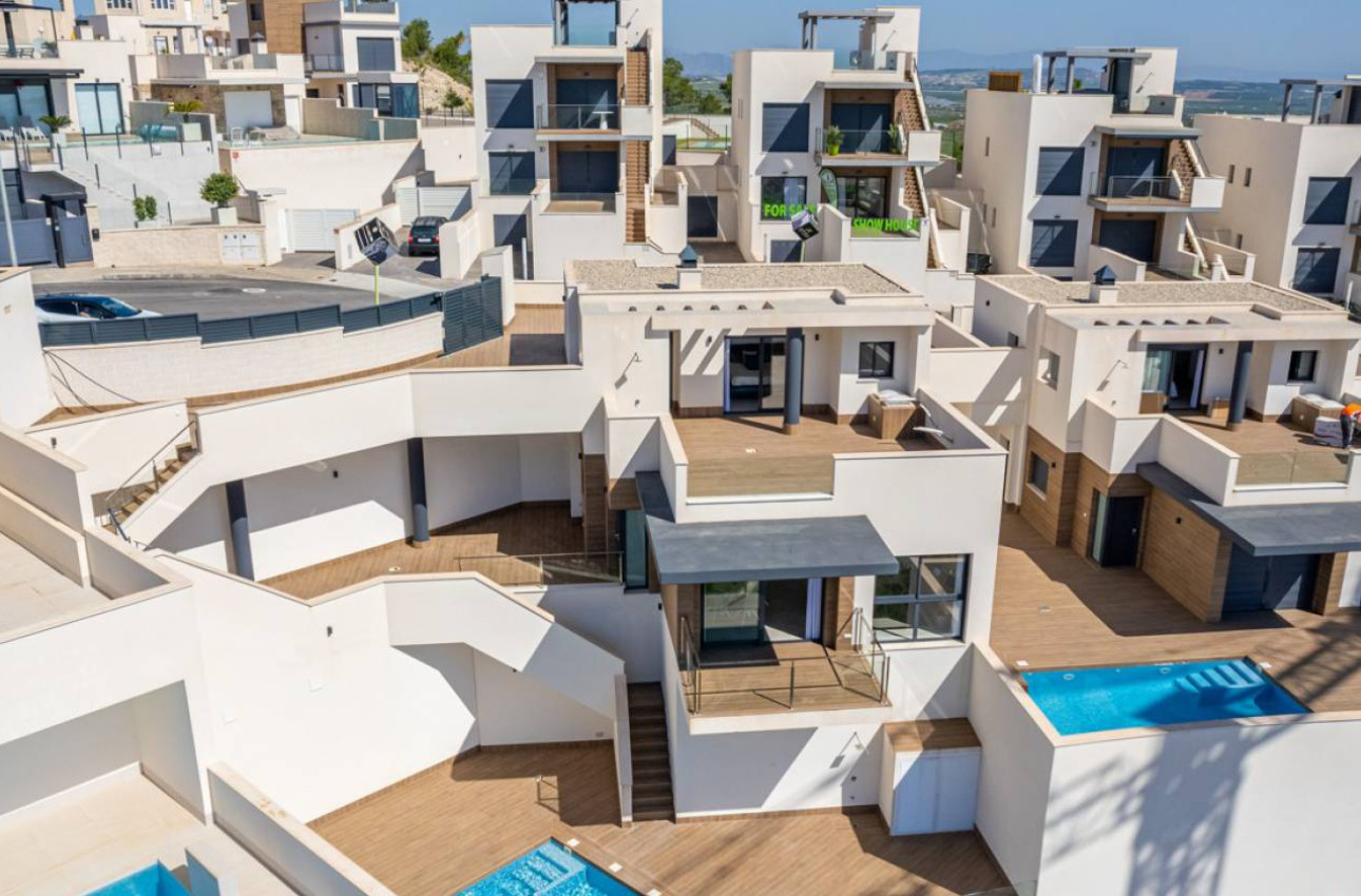 Obra nueva - Villas -
San Miguel de Salinas - 03193