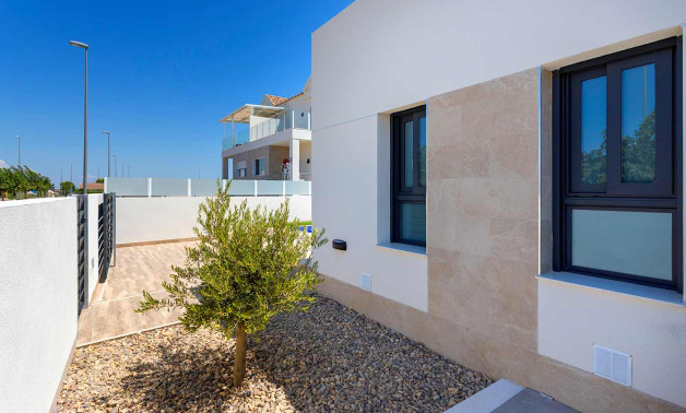 Obra nueva - Villas -
Daya Nueva - 03150