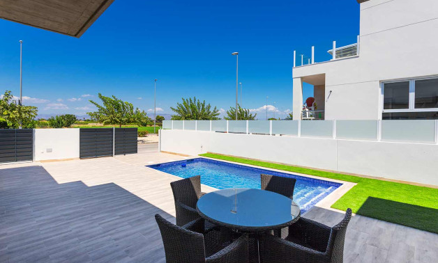 Obra nueva - Villas -
Daya Nueva - 03150