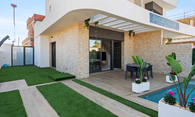 Obra nueva - Villas -
Los Montesinos - 03187