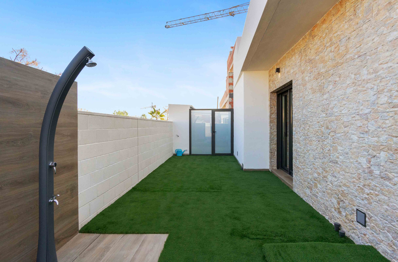 Obra nueva - Villas -
Los Montesinos - 03187