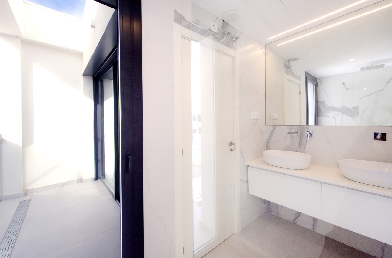 Obra nueva - Villas -
Alfaz del Pi - 03581