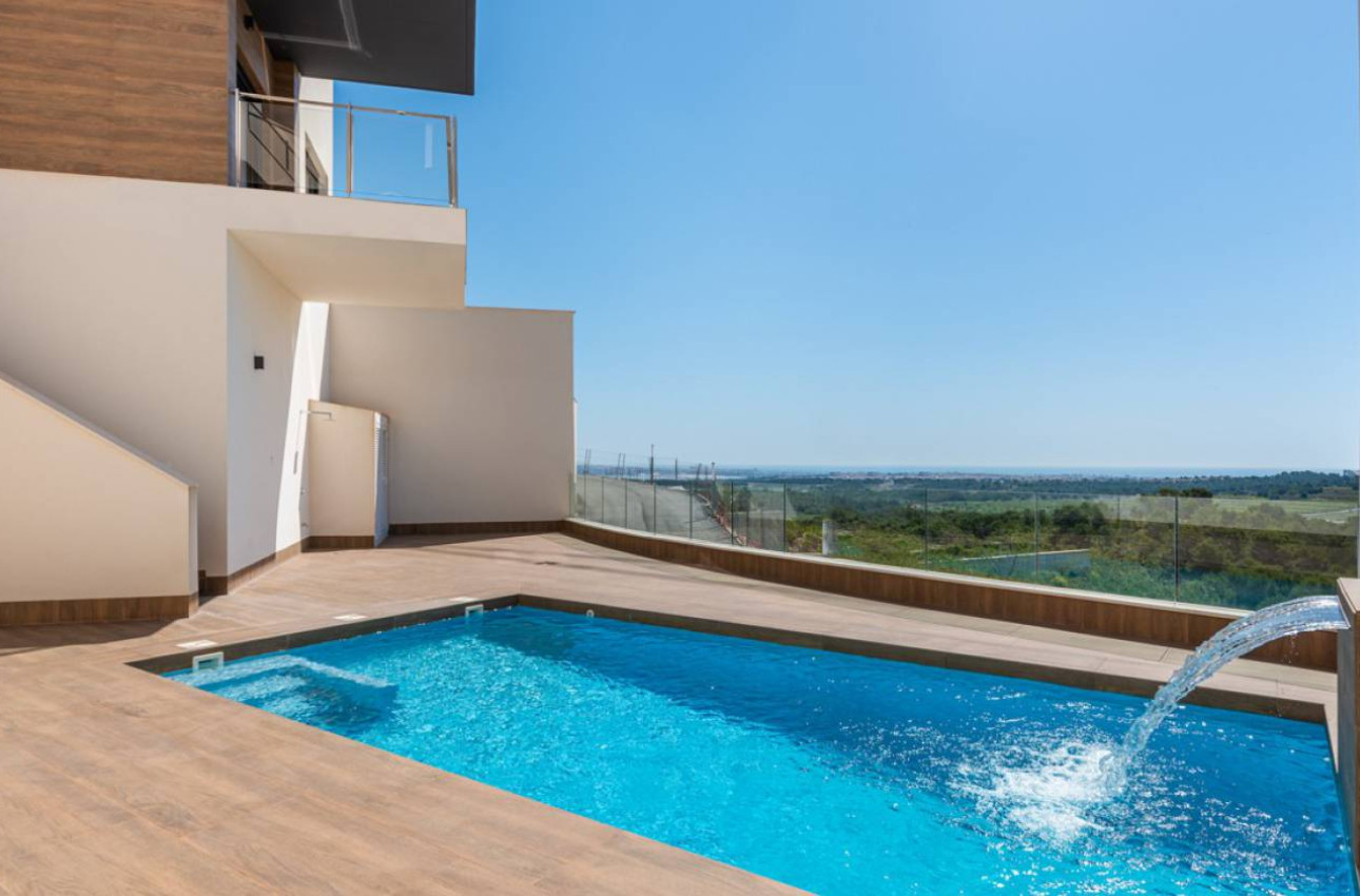 Obra nueva - Villas -
San Miguel de Salinas - 03193