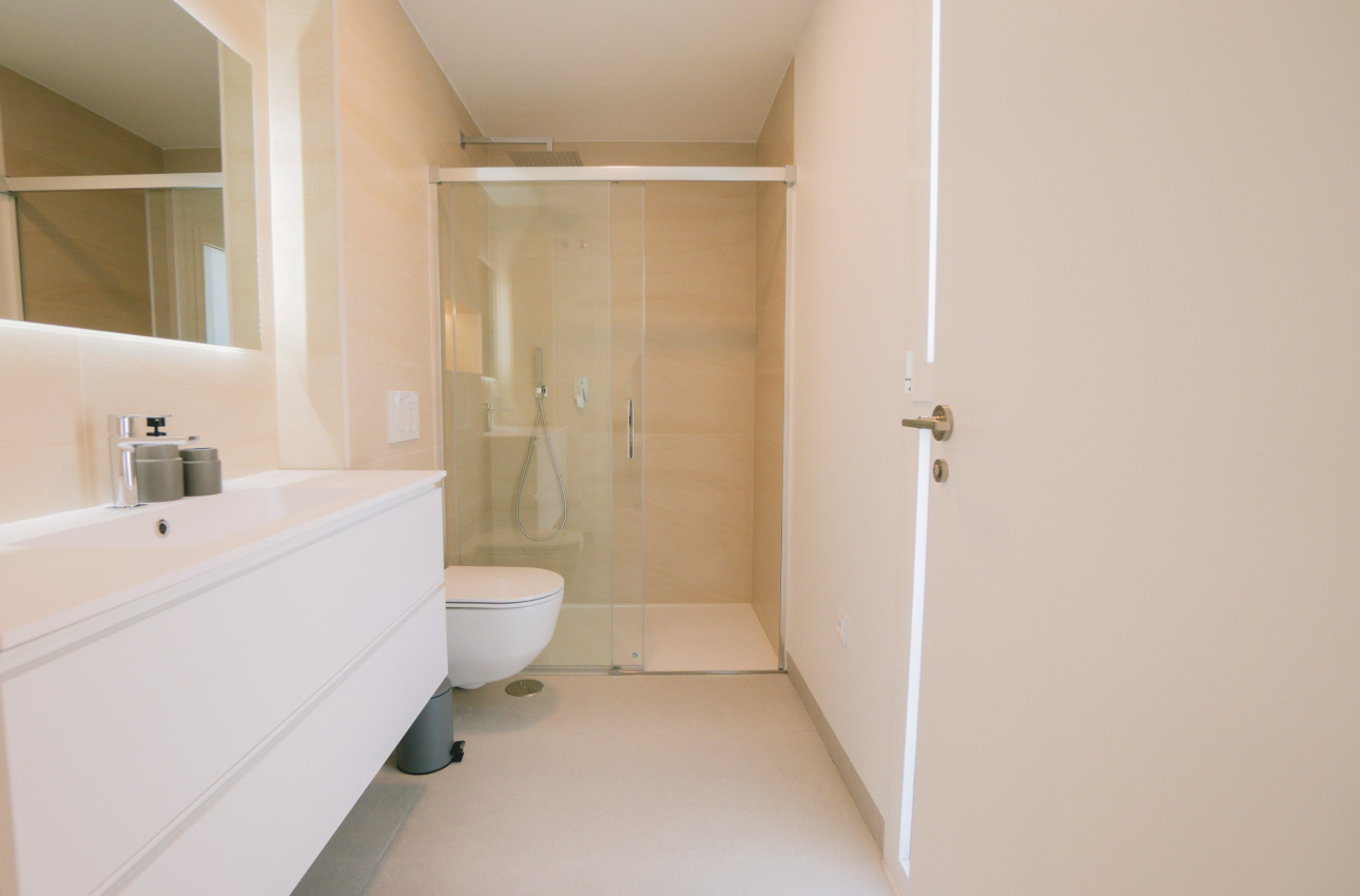 Новое здание - Villas -
Finestrat - 03509