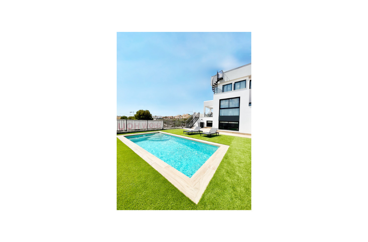 Новое здание - Villas -
Algorfa